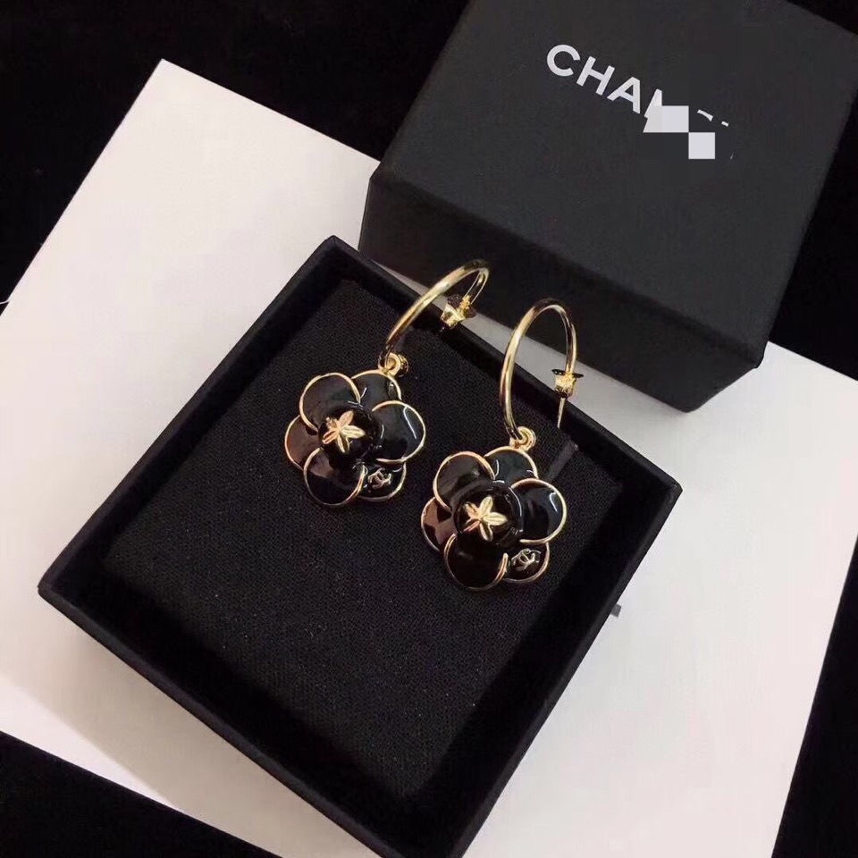 Chanel earring 107285