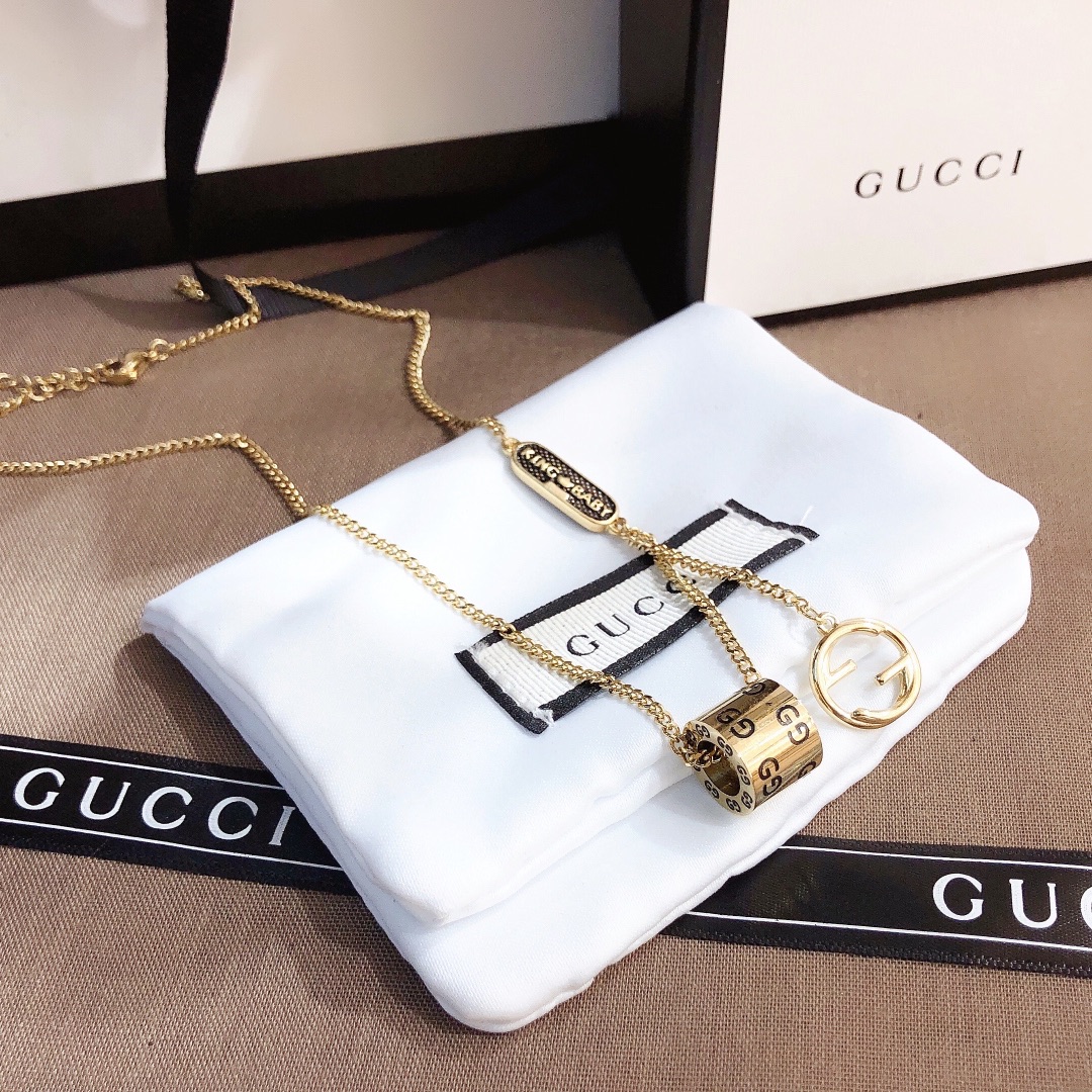 X392    Gucci necklace 107337