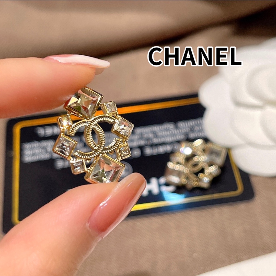 A232 Chanel earring 107352