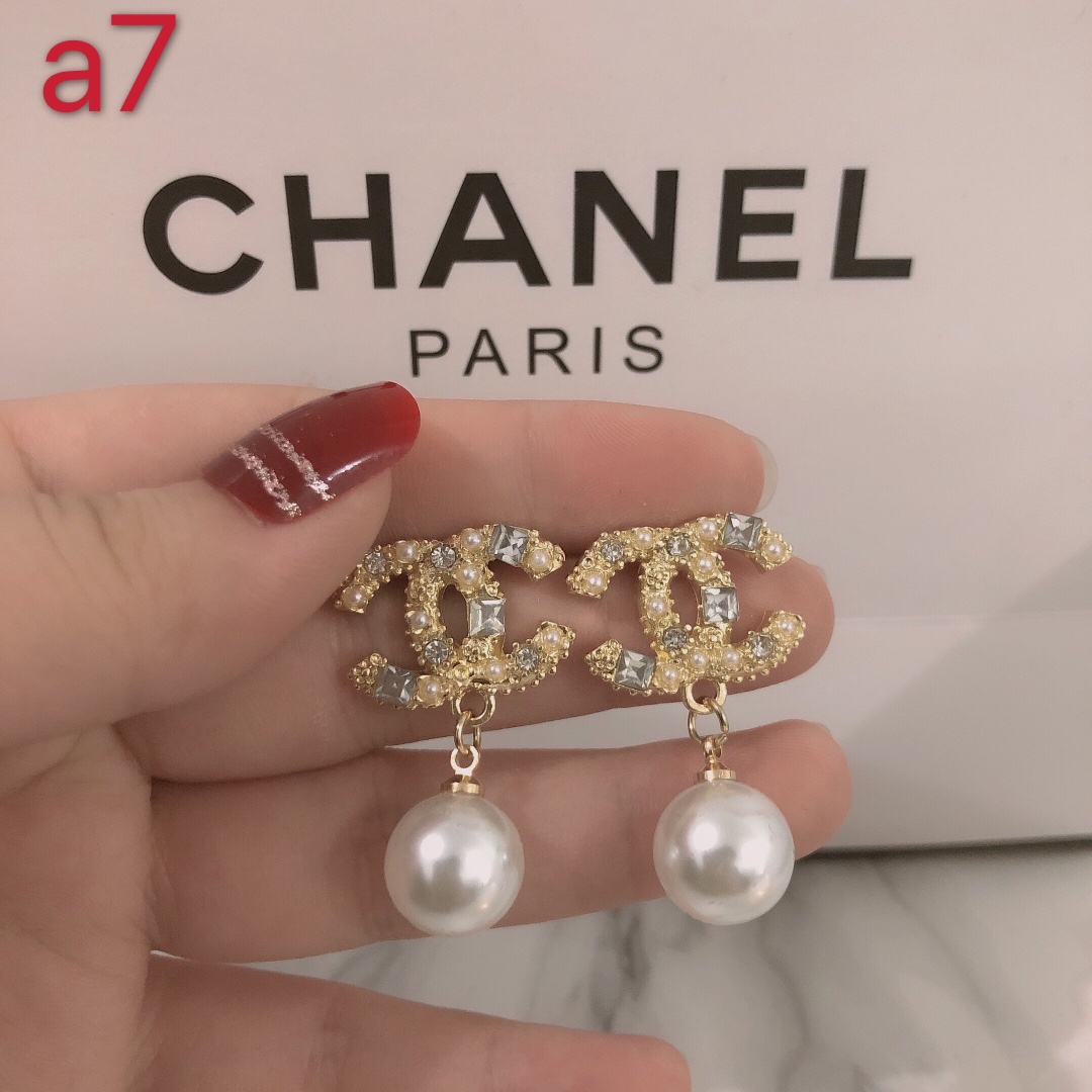 Chanel earring 107475