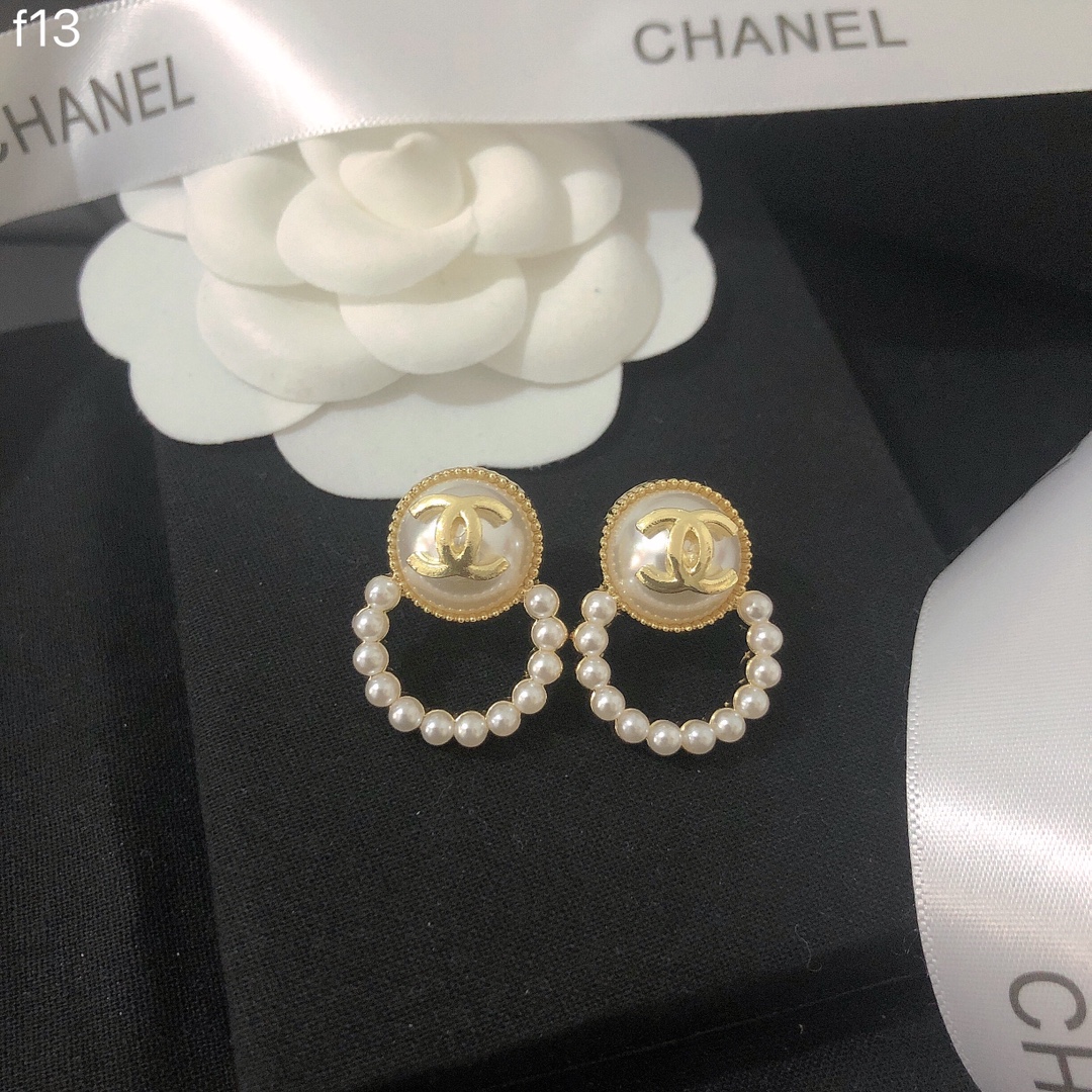 Chanel earring 107565