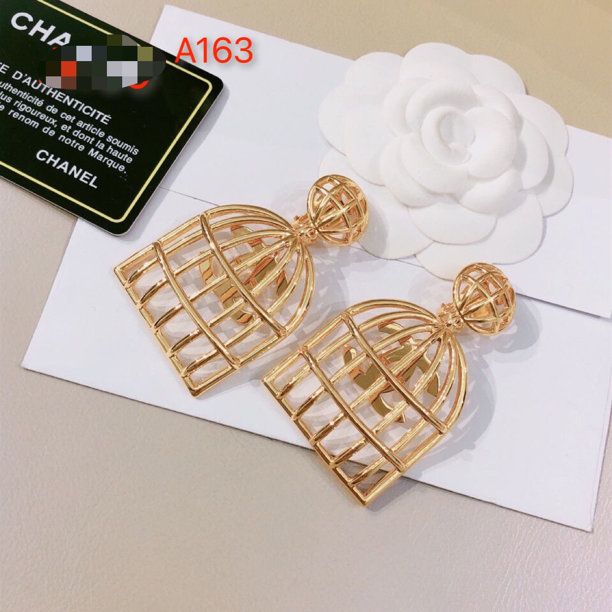 Chanel earring 106577