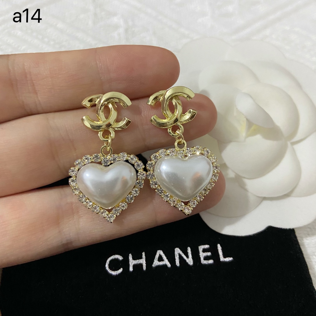 Chanel earring 107627