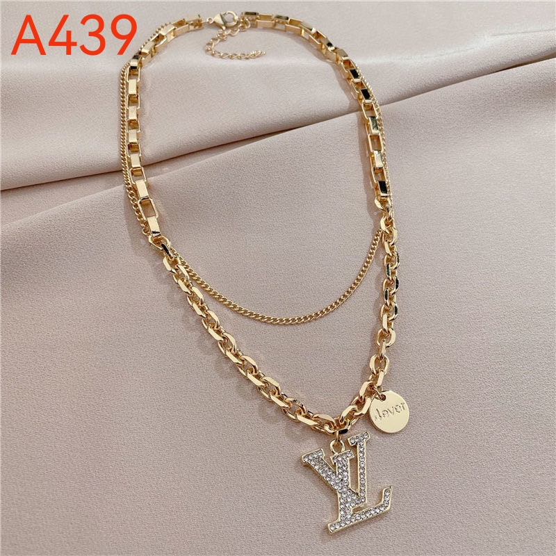 LV choker necklace 106364