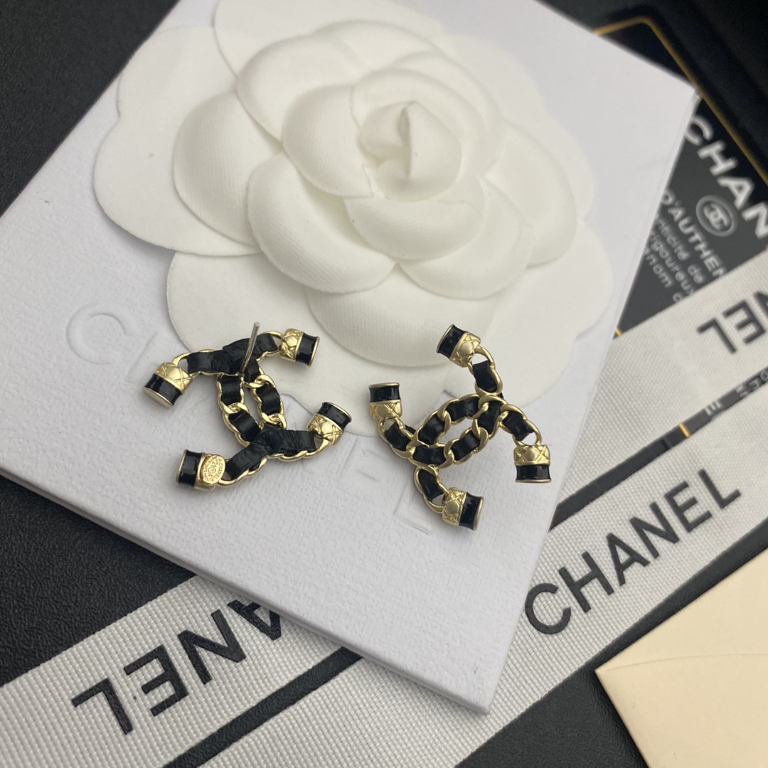 A572 Chanel earring 106559