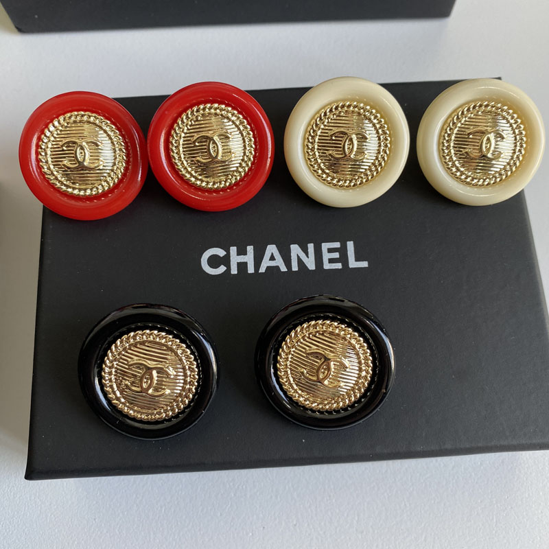 Chanel earring 104550
