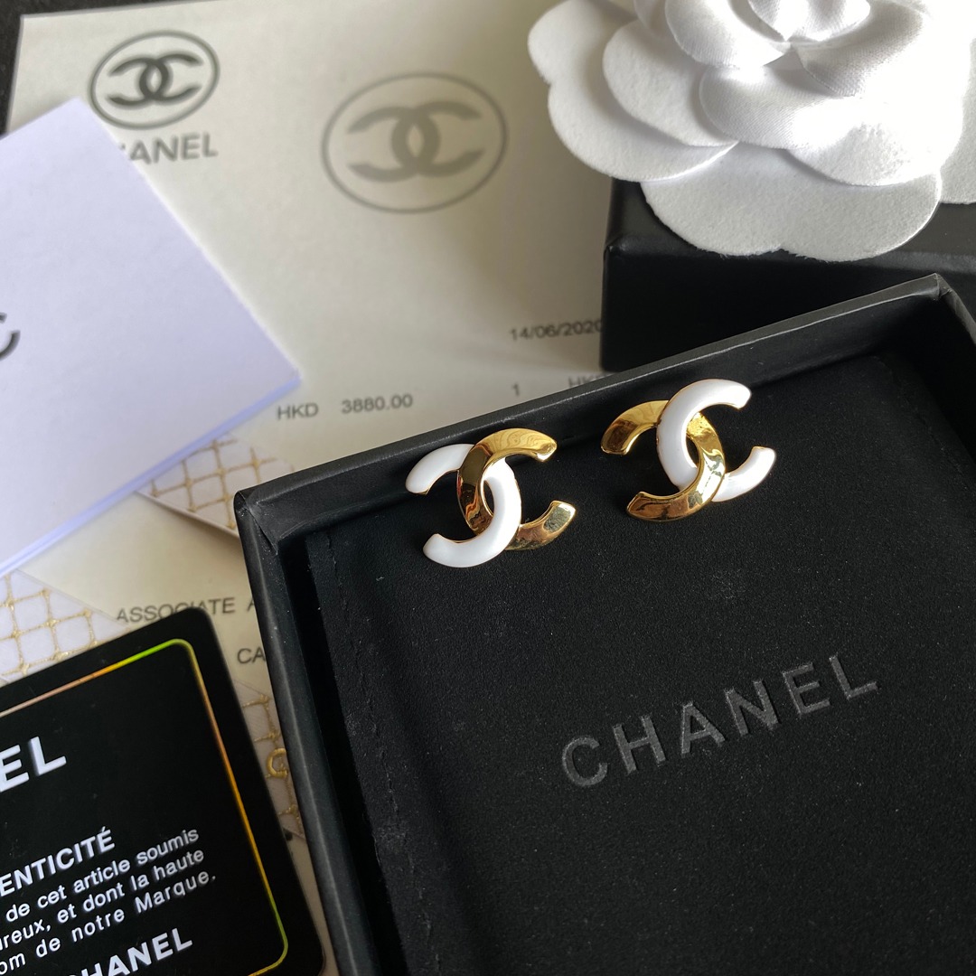 A595  Chanel earring 108251
