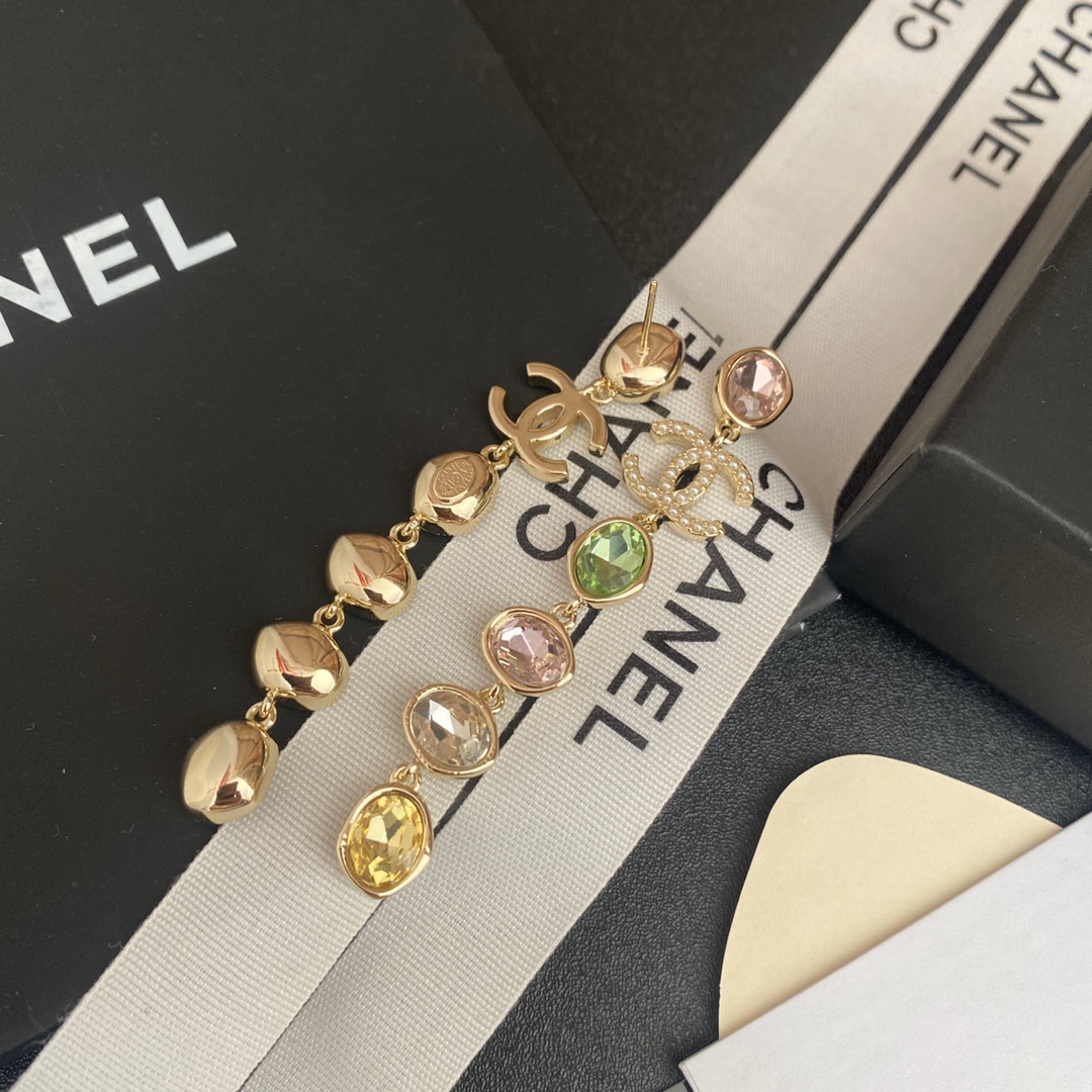 A176  Chanel earring 107442