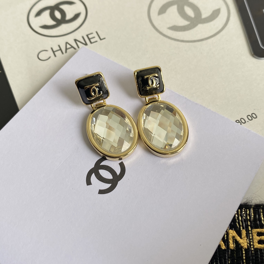 A441 Chanel earring 108572