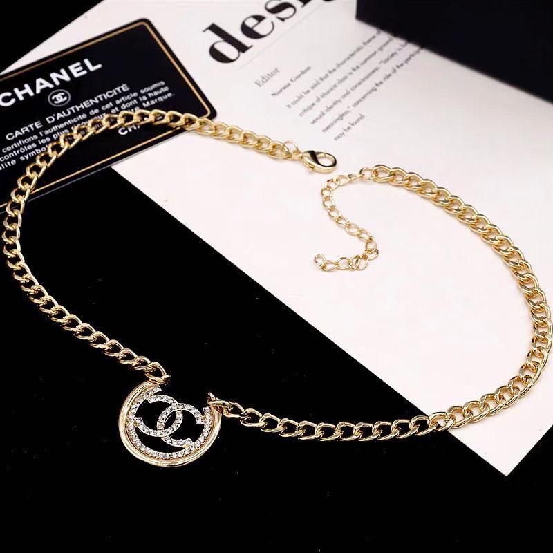 Chanel necklace 108360