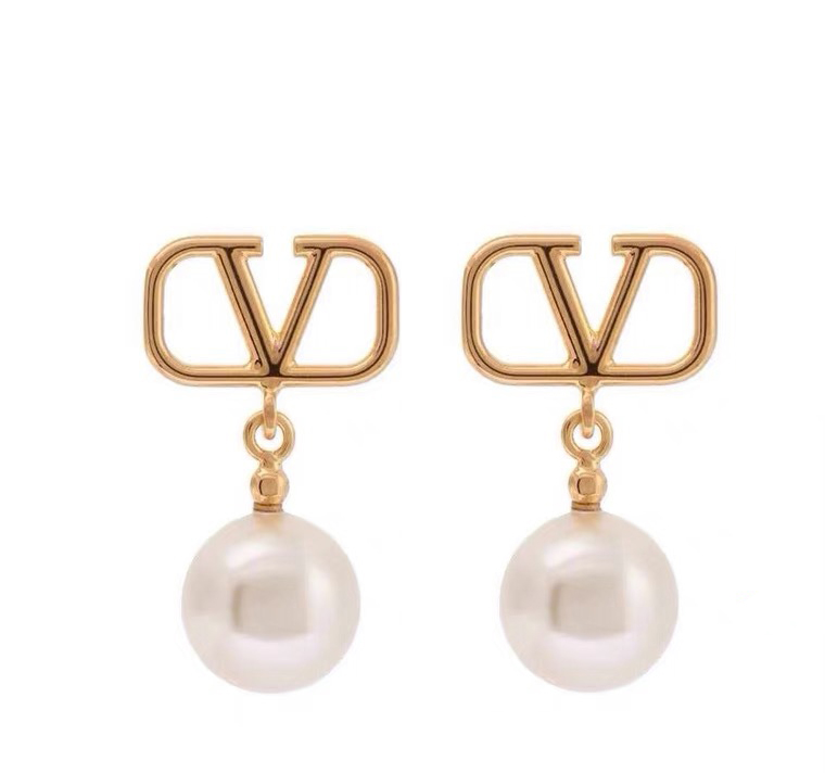 A312 Valentino earrings 109072