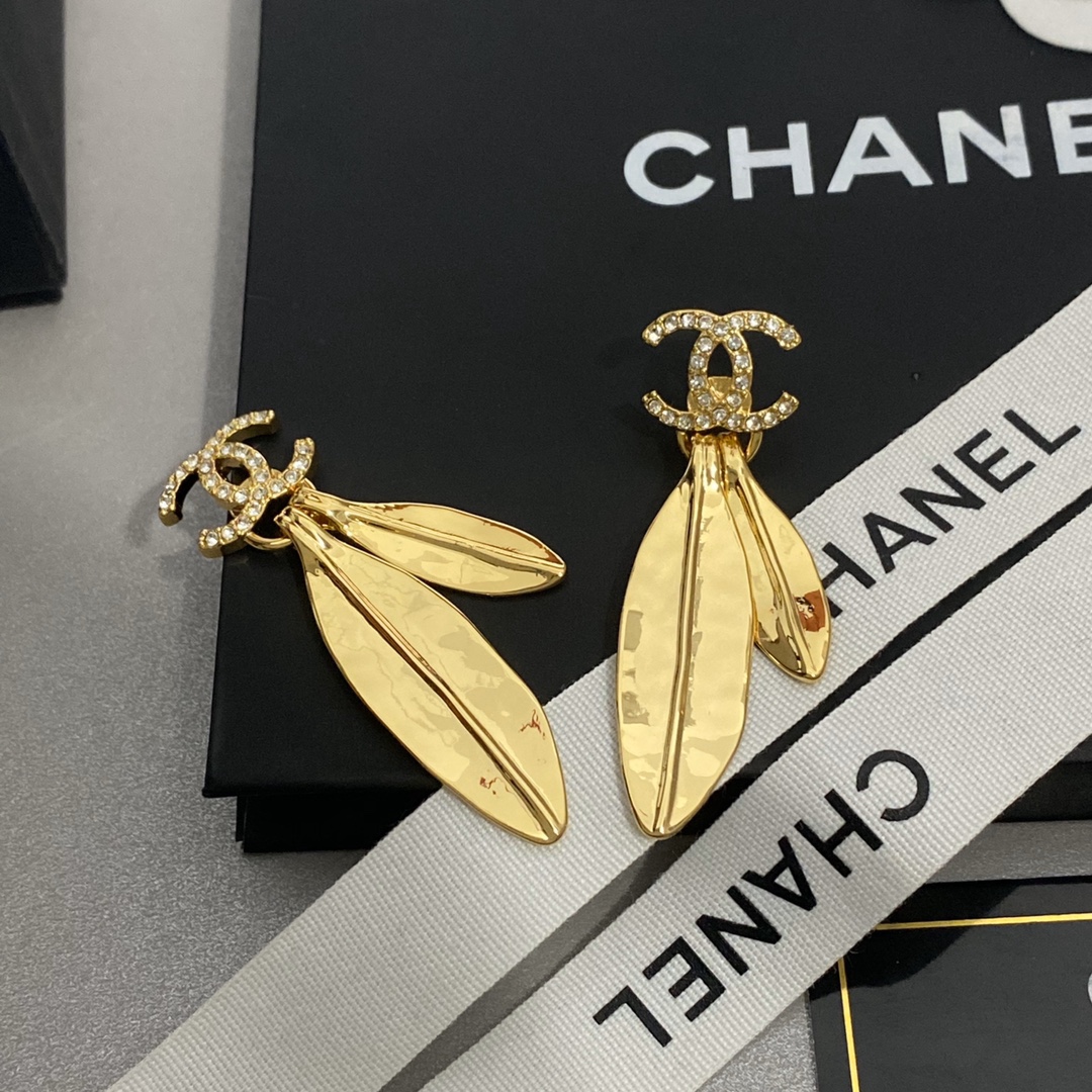 A478 Chanel earrings 109336
