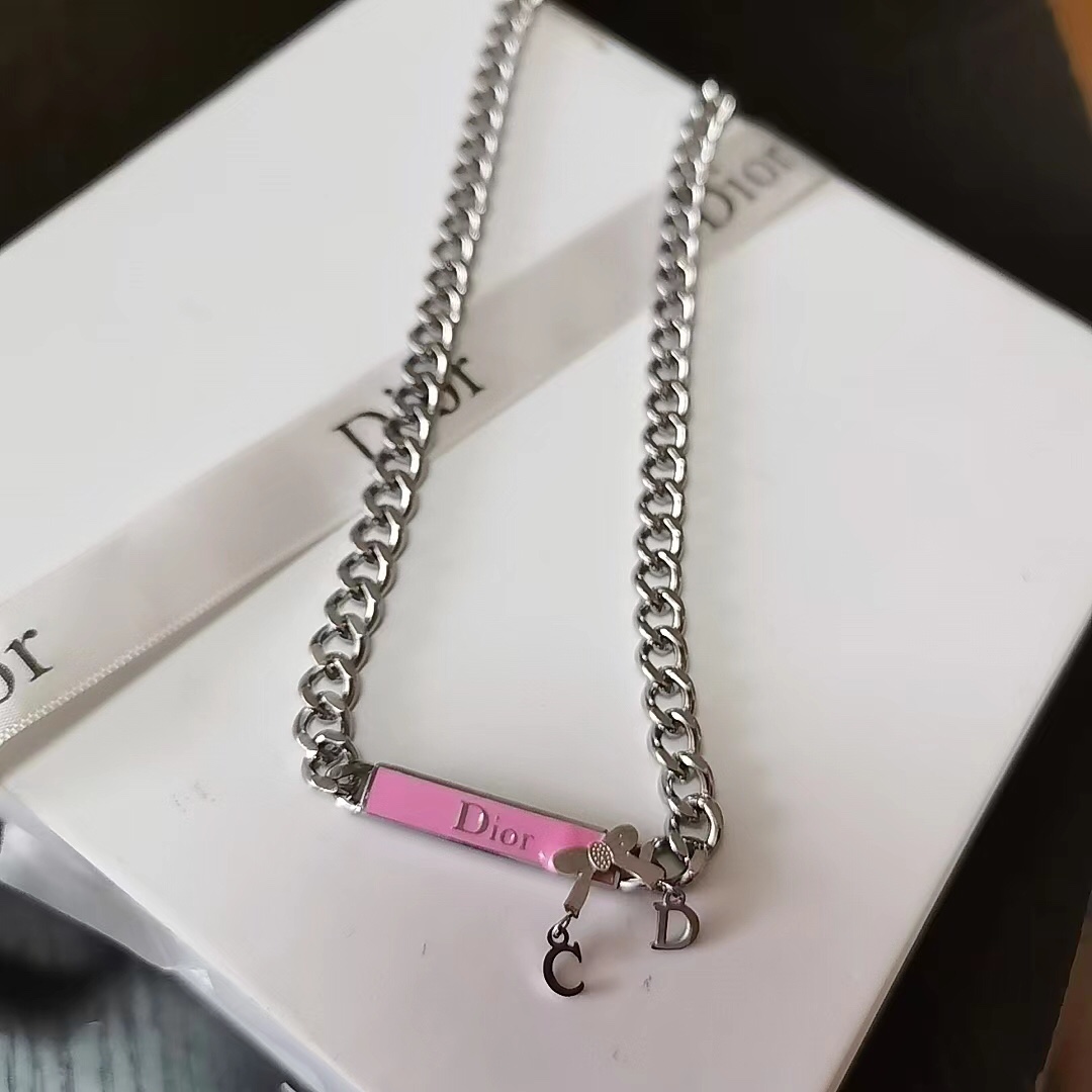 Dior pink necklace 110471
