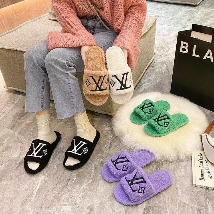 Purple-LV fur slippers Louis vuitton