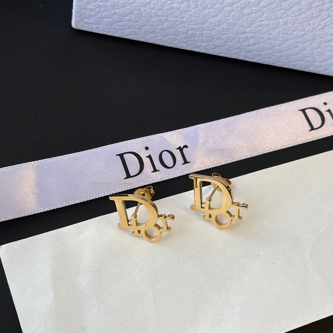 A833  Dior earrings 110488