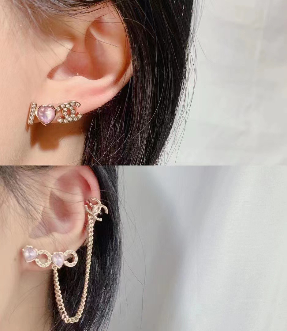 A871 Chanel earrings