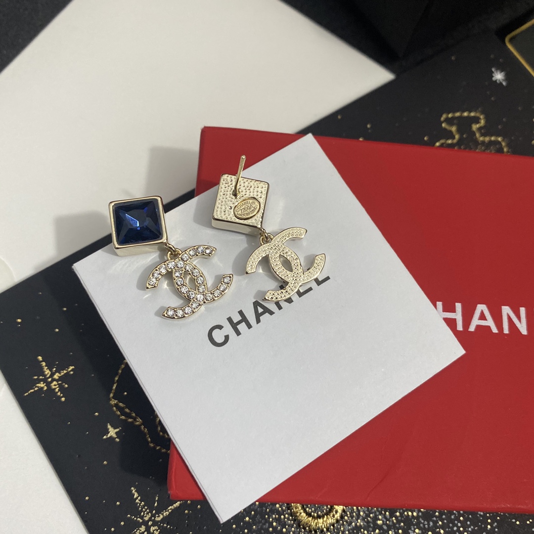 A505  Chanel blue square earrings