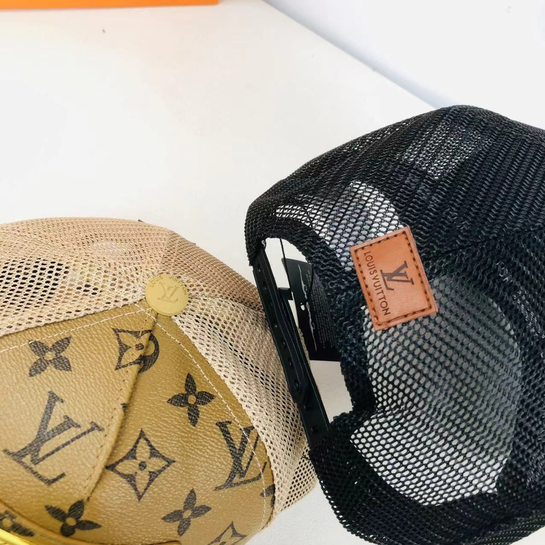 Louis Vuitton LV cap