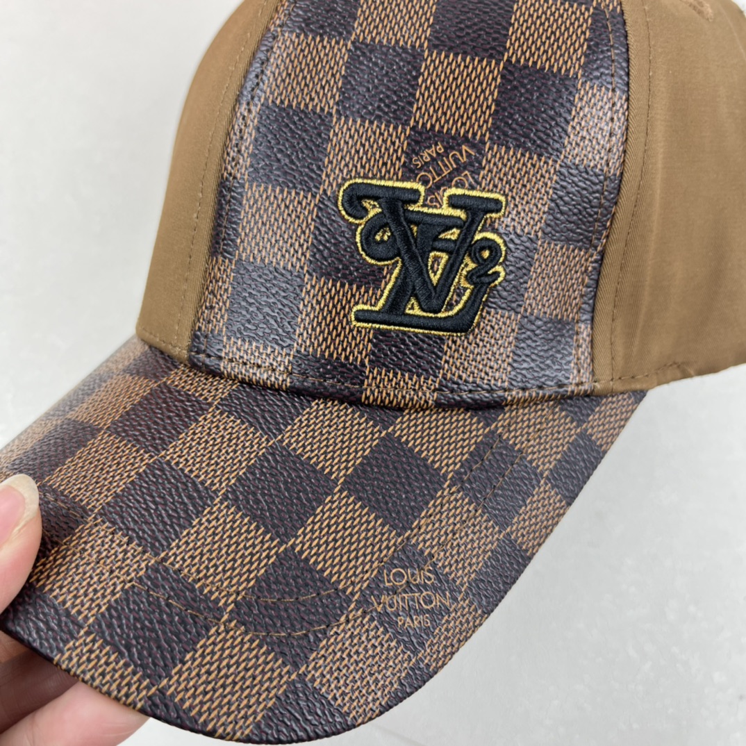 Louis Vuitton LV cap