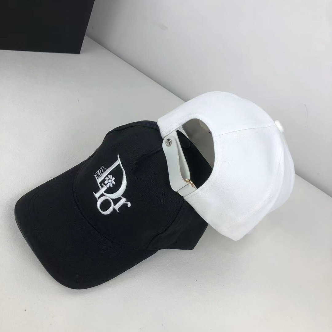 Dior cap