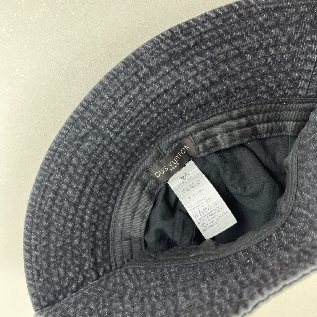 LV Louis vuitton bucket hat