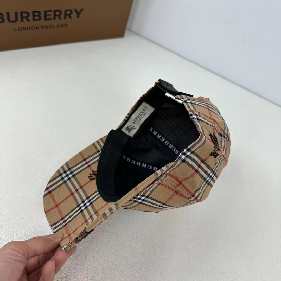 Burberry cap