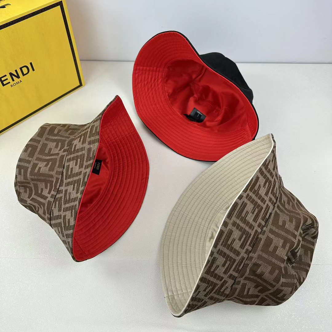 Fendi FF two-side bucket hat