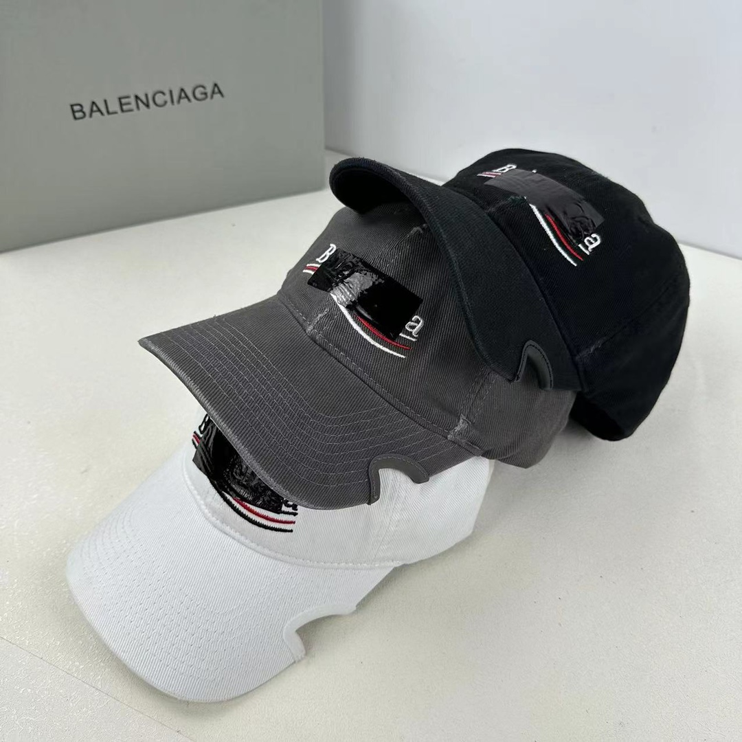 Balenciaga cap