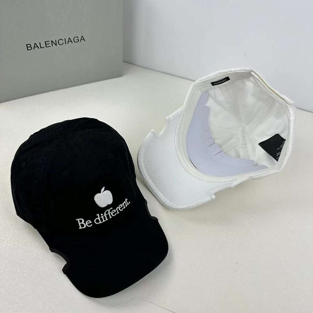 Balenciaga cap