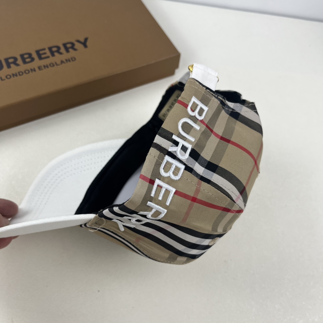 Burberry cap