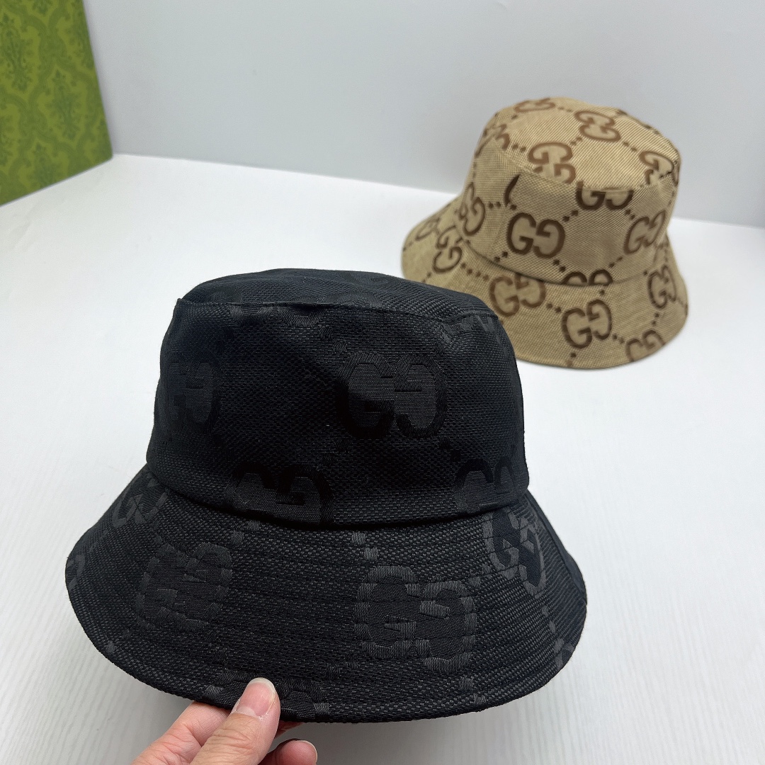 Gucci GG bucket hat