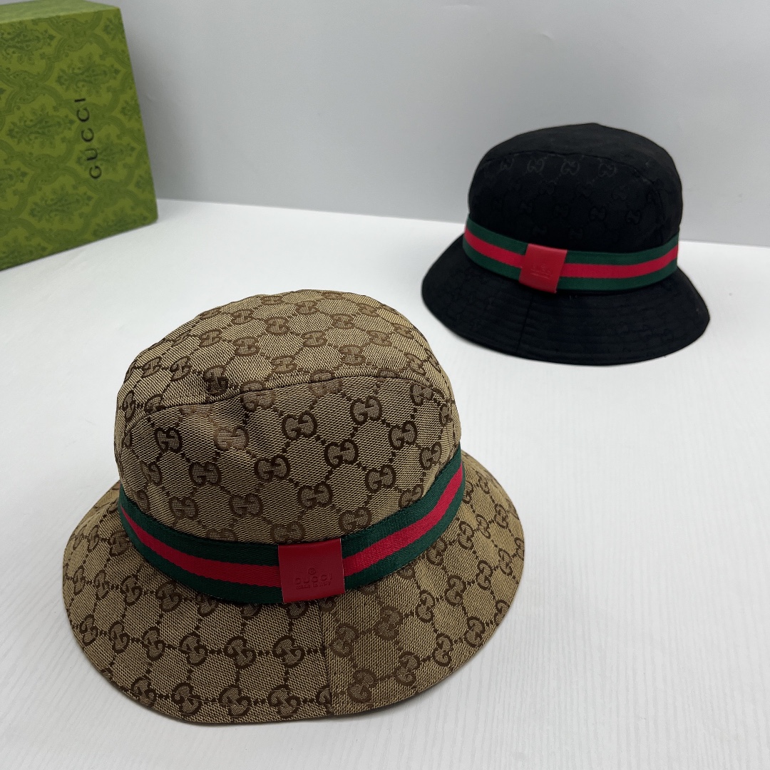 Gucci GG bucket hat