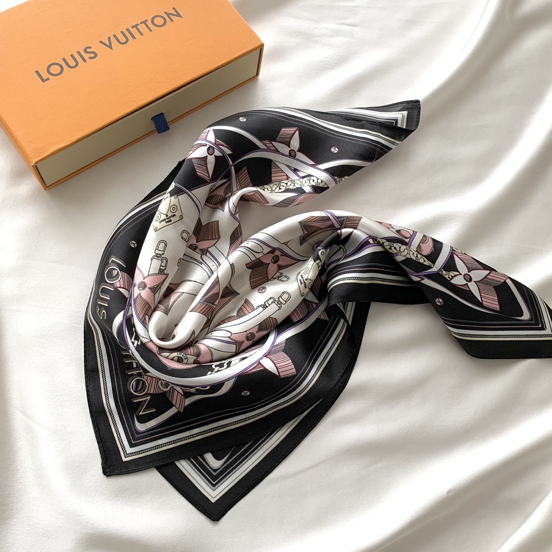 LV Louis vuitton natural silk Square Scarf