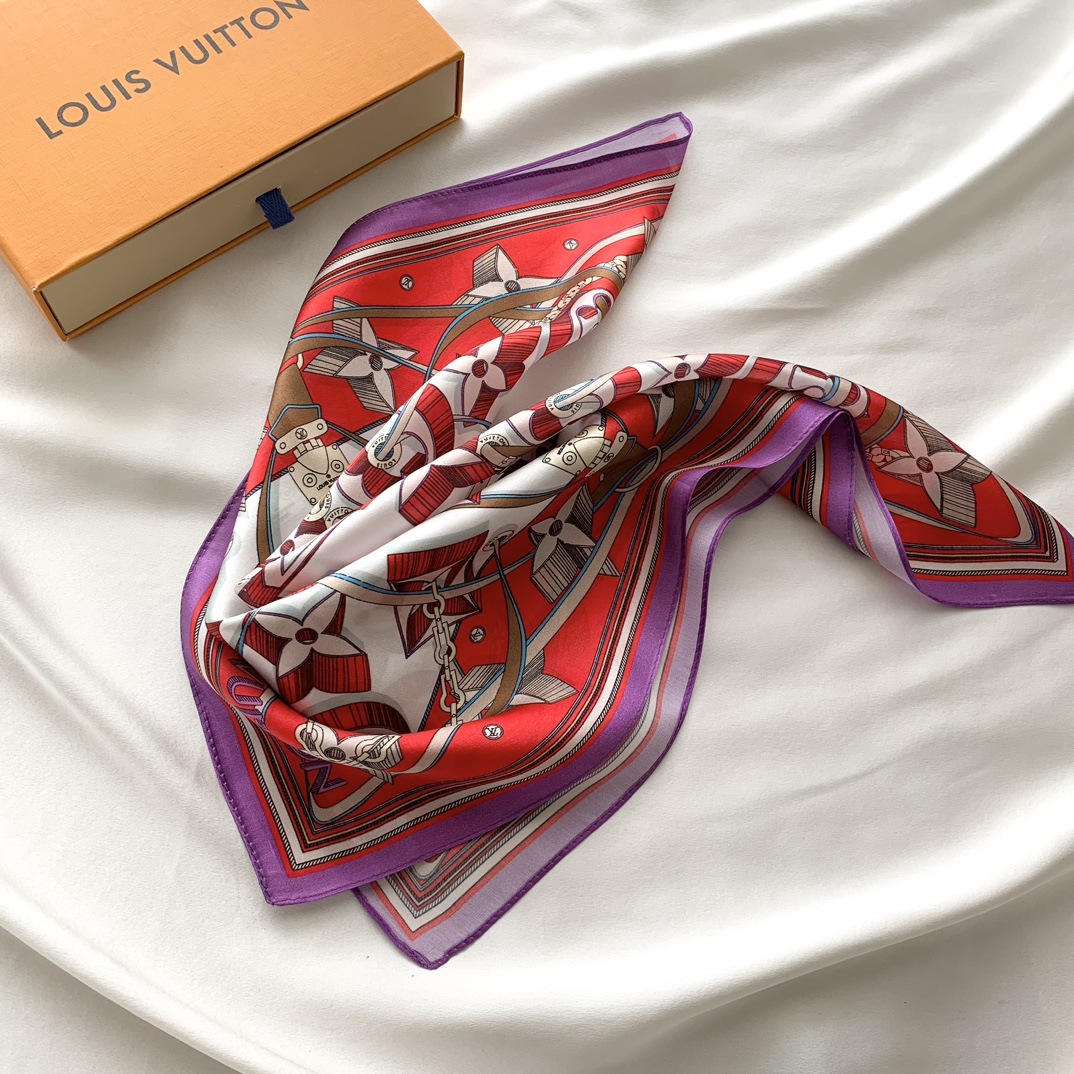 LV Louis vuitton natural silk Square Scarf