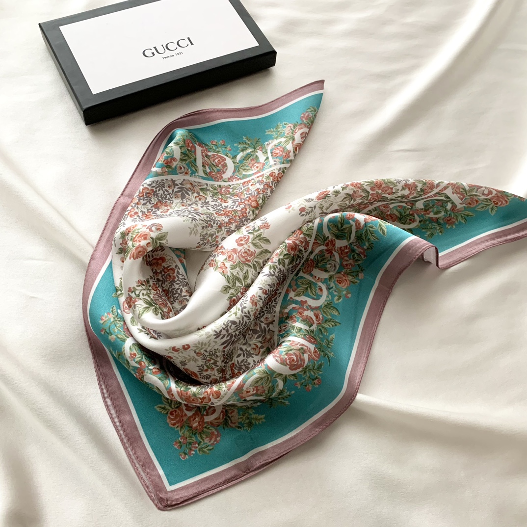 Gucci natural silk Square Scarf