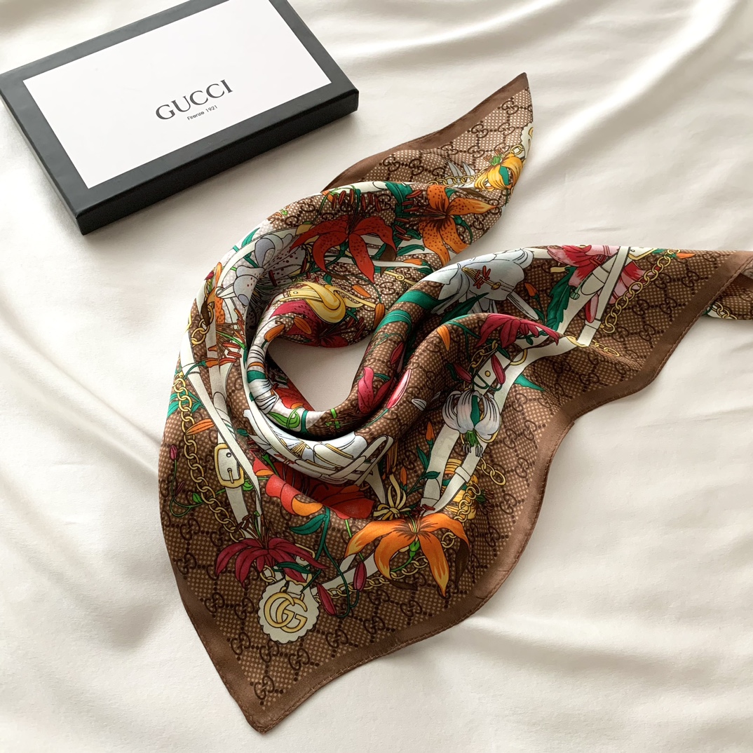 Gucci natural silk Square Scarf