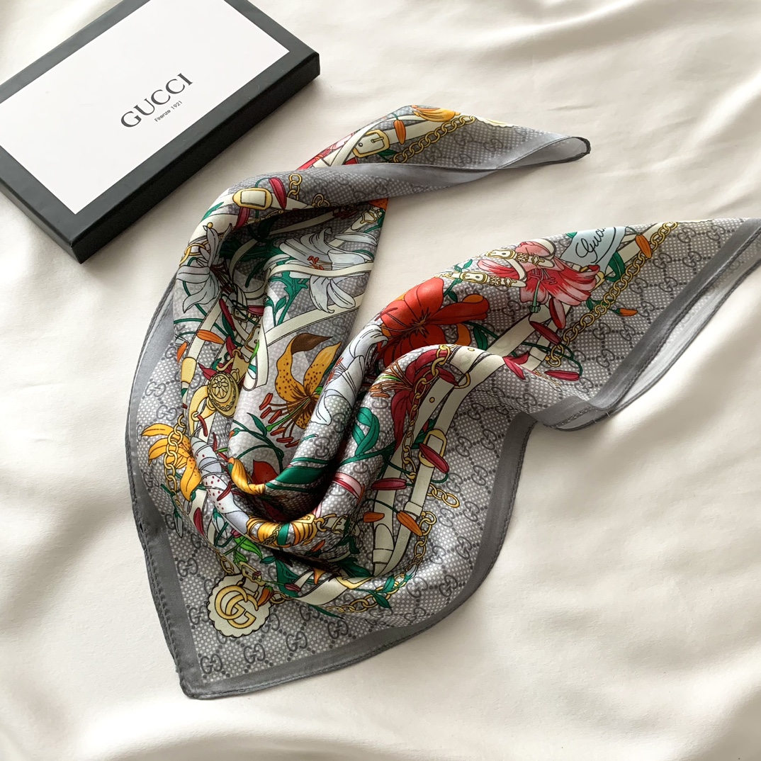 Gucci natural silk Square Scarf