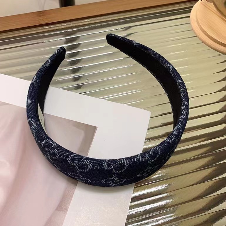 Gucci hairband/headband 4cm width