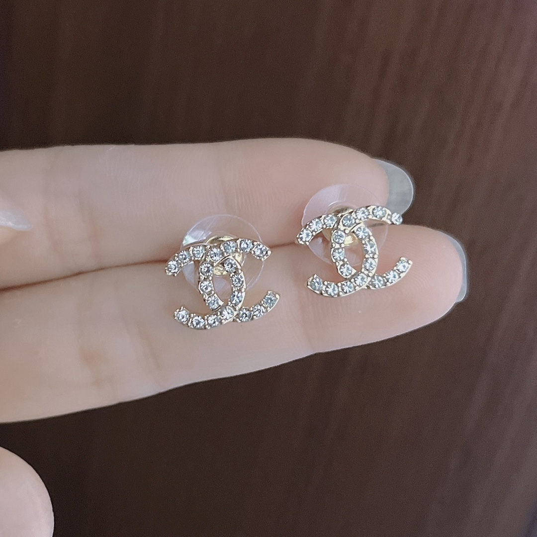 Chanel earrings cc 114321