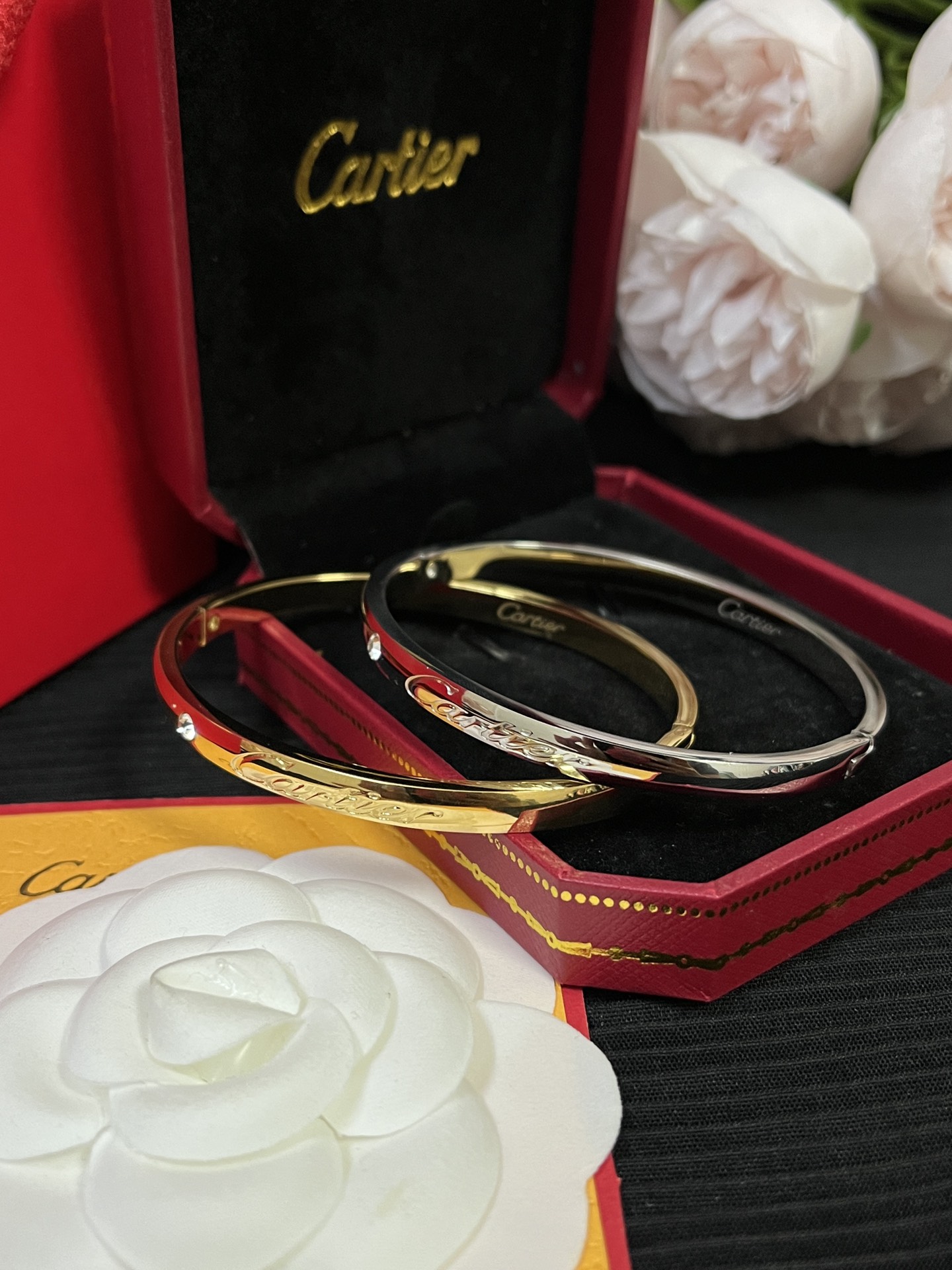 S384 Cartier bracelet