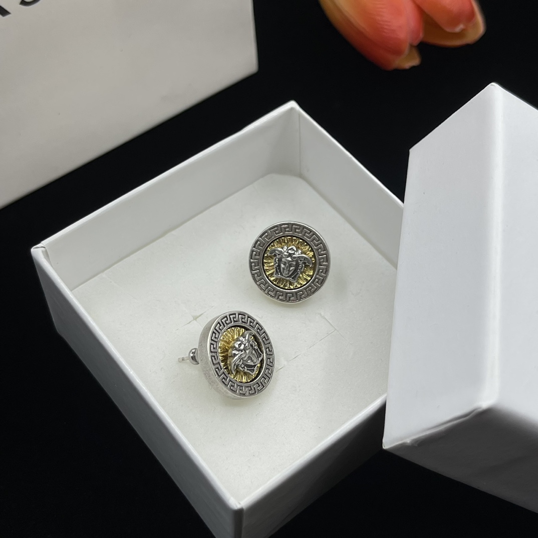 Versace earrings 114533