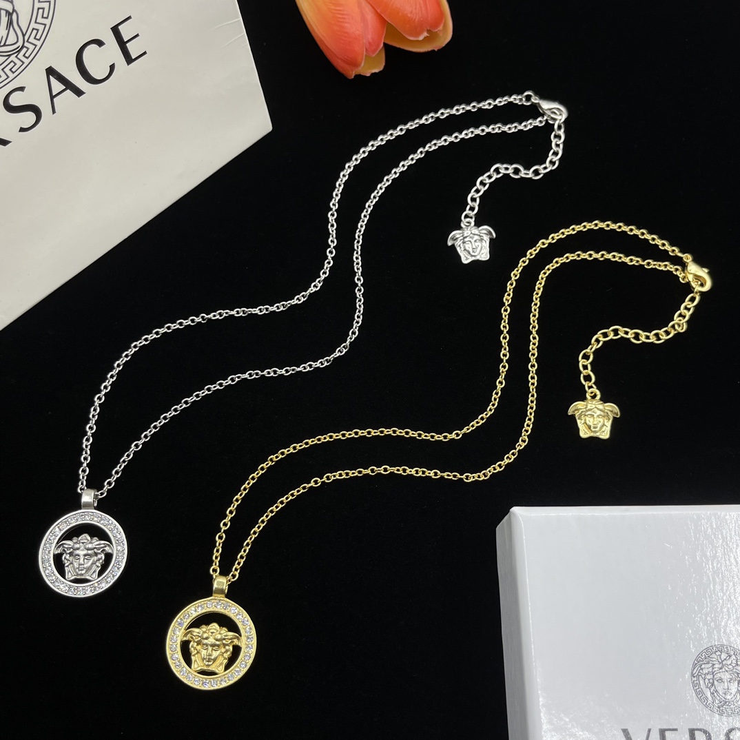 VERSACE neclace 114531