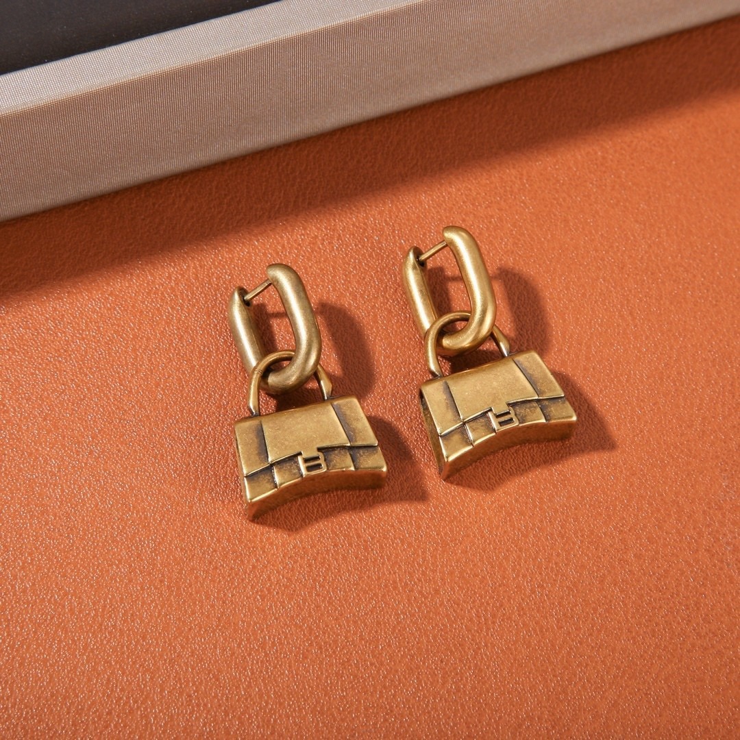 A075 Balenciaga earrings