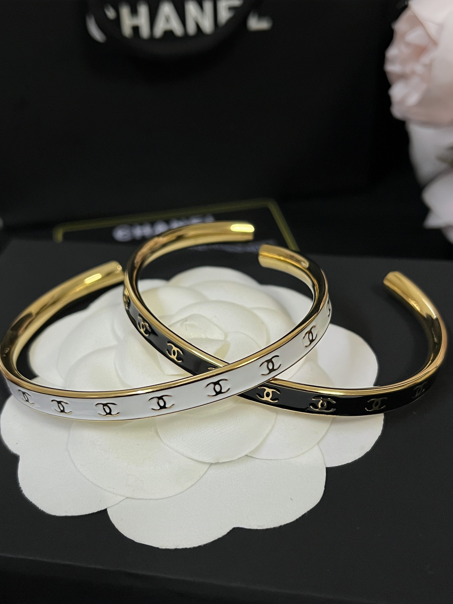 S387 Chanel bracelet