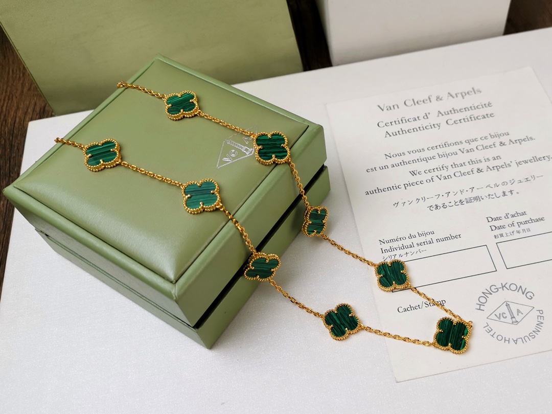 VCA Van cleef 10 flowers necklace