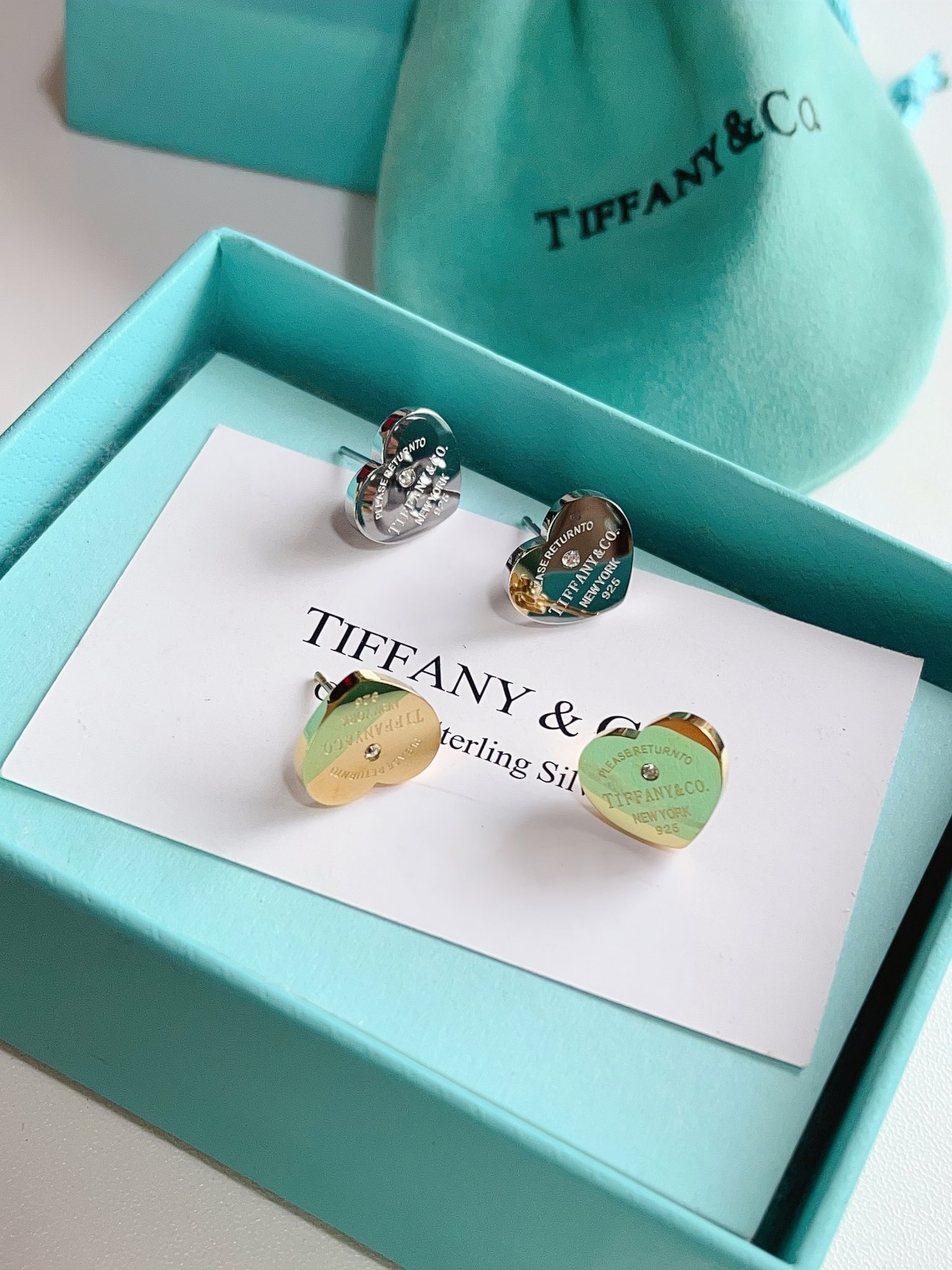 A1006  Tiffany earrings