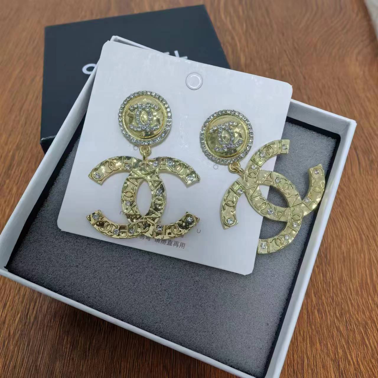 Special sales! C001 Chanel earrings