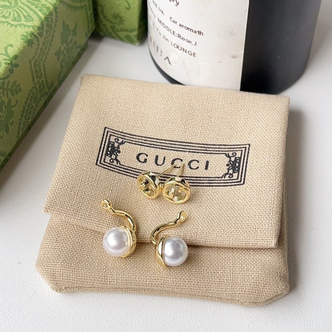 A1016 Gucci earrings