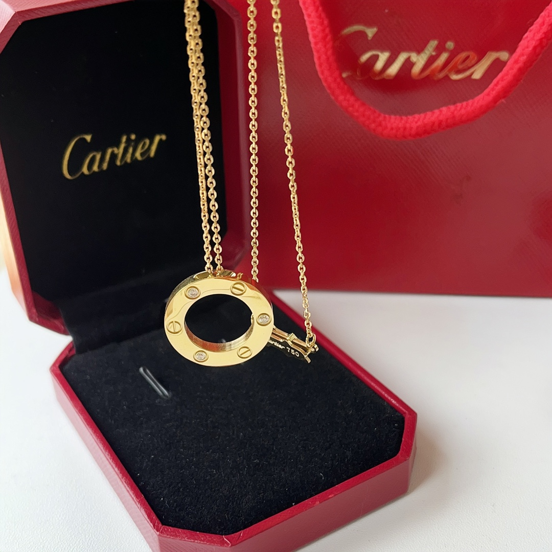 X622 Cartier necklace