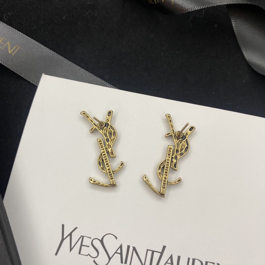 A1189 YSL earrings